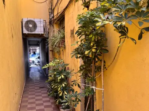 Casa en venta en José León Suarez!