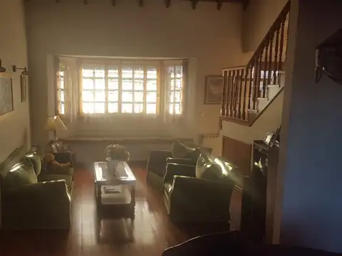 Casa en Venta en Bernal, USD 280.000