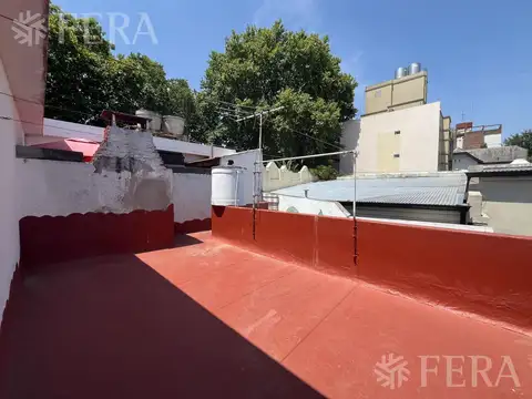 Depto Tipo Casa 4 ambientes con 2 baños