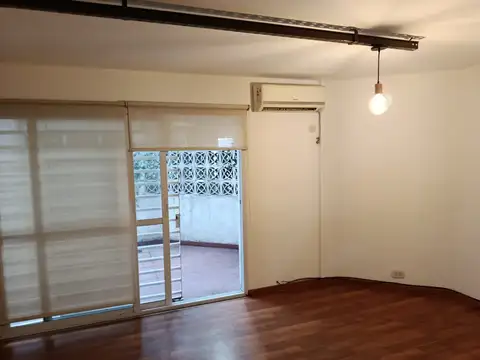 Depto Tipo Casa en Alquiler de 2 dormitorios