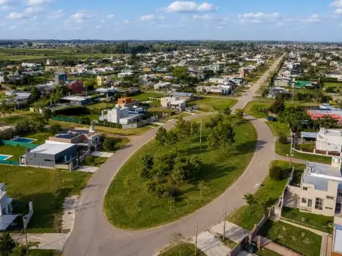 Lote en venta, Las Tardes sobre Bv Principal. Posibilidad de financiación