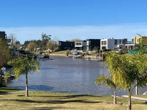 Avenida Villanueva