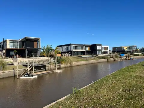 Terreno en Nautico dique el canal