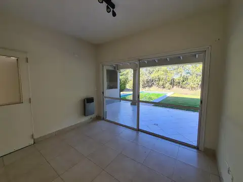 Casa en Alquiler 25 años