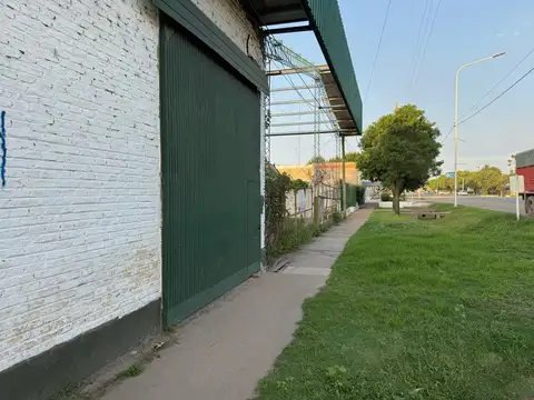 Galpon en Venta 12  mts Frente