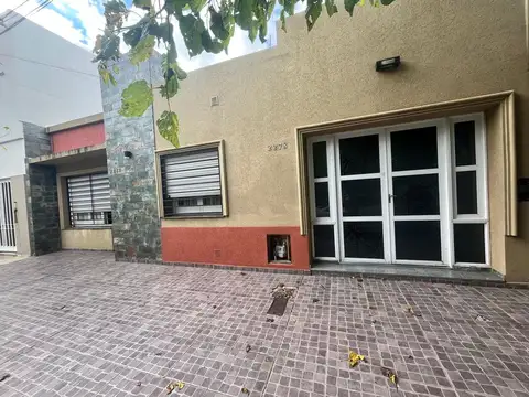 López y Planes 2200