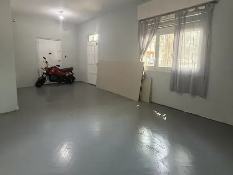 Depto Tipo Casa en Venta 25 años