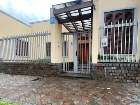 Casa en Venta en Lanus Este, USD 360.000