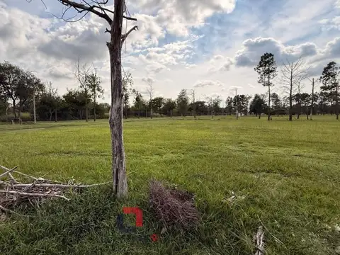 Terreno en Venta en Chacras de la Villa, USD 175.000