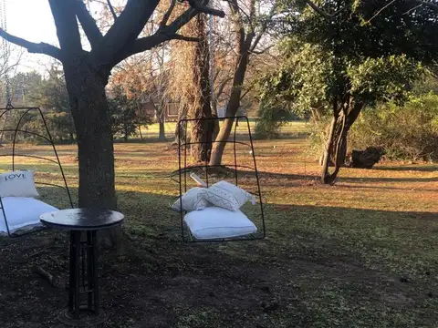Quinta en Alquiler Temporal con 6 cocheras