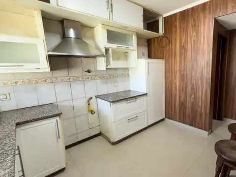 Depto Tipo Casa en Venta en Estrada, USD 120.000