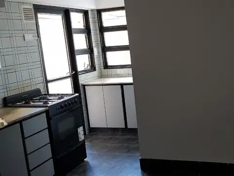 Contrafrente con 2 Patios - COCHERA