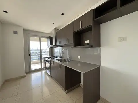 Departamento 5 ambientes con 4 baños