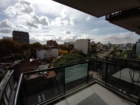 ALQUILER - 1 ambiente con balcón edificio con terraza y parrilla - V. Ortuzar