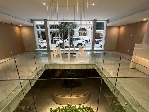 Oficina en Alquiler al Este