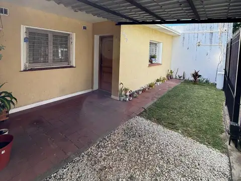 Joaquin v gonzalez 900