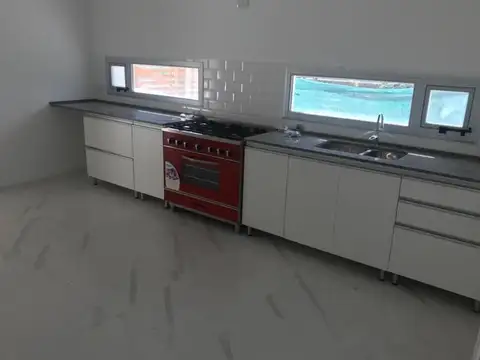 Casa a la venta en cantón Puerto