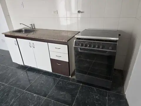 Departamento Tipo casa en  Venta de 3 Ambientes en Floresta