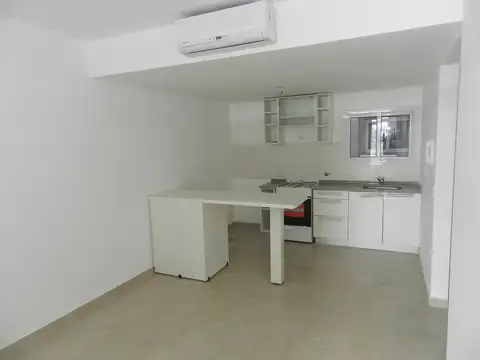 Alquiler dpto. 2 amb. Av. Alvarez Jonte 3549/51/55 (Villa del parque)