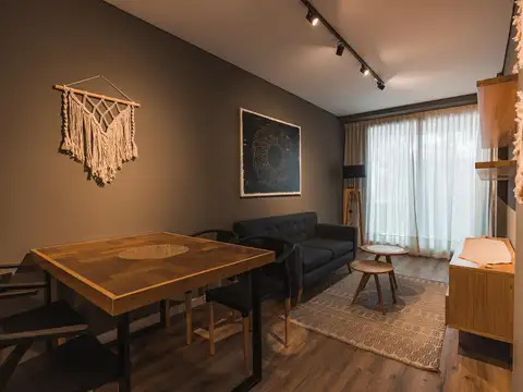 Rodriguez 1000 -  Local Comercial