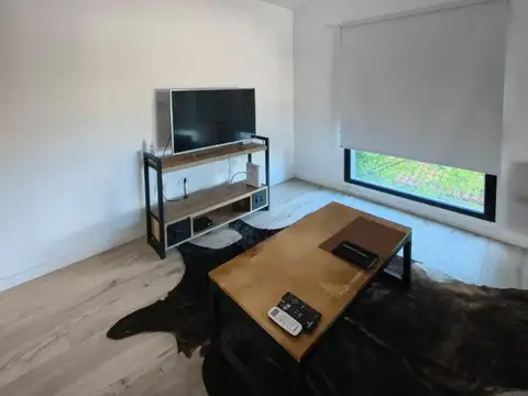 Departamento en Alquiler en Ituzaingo Norte, $ 1.400.000