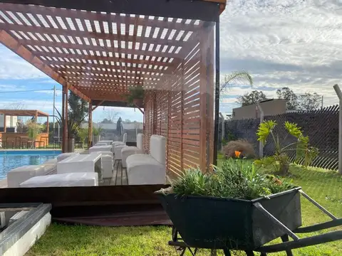 Quinta en Venta en Zárate, USD 130.000