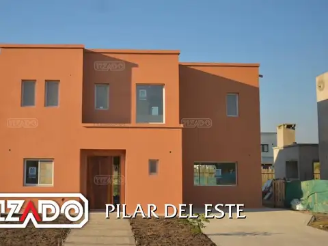 Casa  en Alquiler en Santa Sofía, Pilar del Este, Pilar
