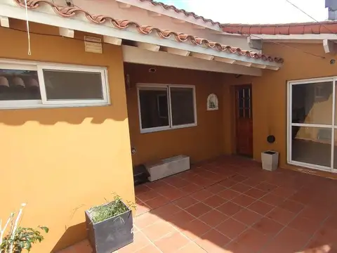 Depto Tipo Casa en Venta de 3 dormitorios