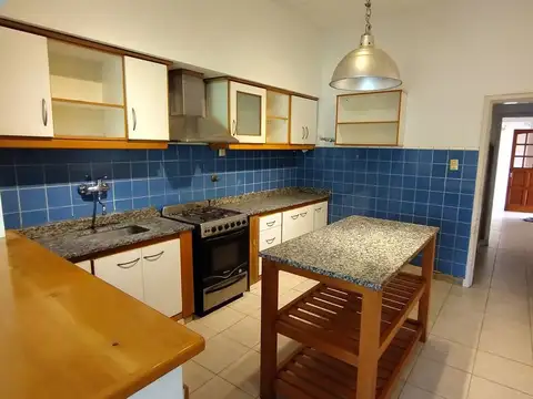 VENTA PH 5 AMB CON JARDIN EN REMEDIOS DE ESCALADA