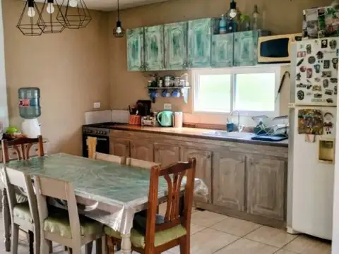 Casa de 4 ambientes en San Ramón