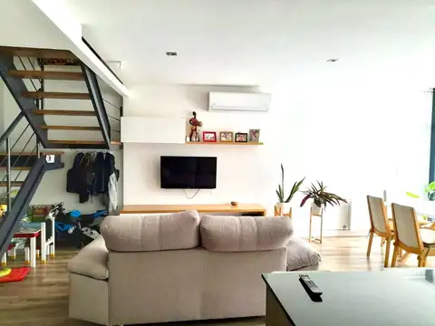 VENTA- DEPARTAMENTO 2 DORMITORIOS - FISHERTON