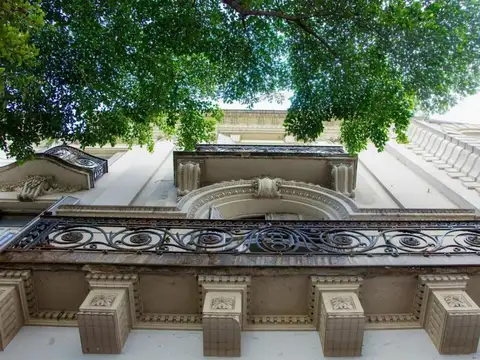 Hotel en Venta 91 años