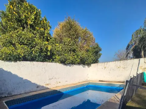 Casa en Alquiler en Funes, $ 1.250.000