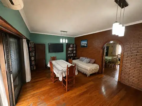 Depto Tipo Casa en Venta con 1 cocheras