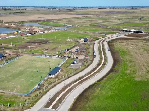 TERRENO DE 500M2 EN ESQUINA BARRIO CERRADO CINCO LAGOS IBARLUCEA