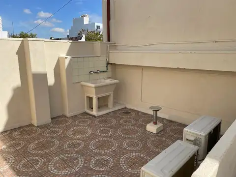 ESPECTACULAR PH EN ALQUILER, SIN EXPENSAS, CON TERRAZA PROPIA DE 16 M²