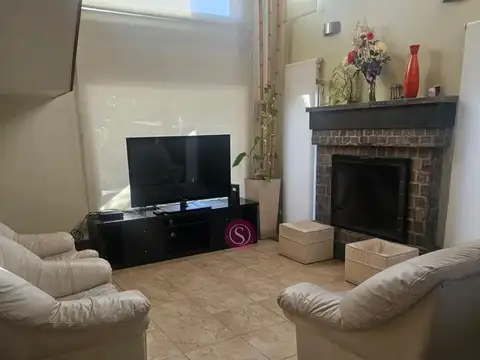Casa en Venta en La Delfina, USD 320.000