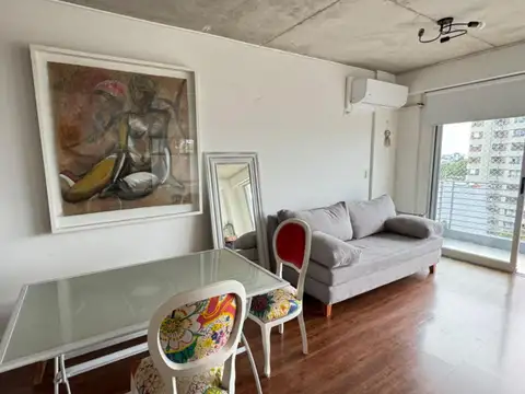 EXCELENTE MONOAMBIENTE CON TERRAZA PROPIA 