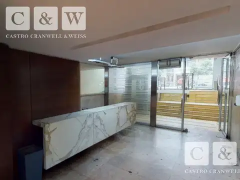 Oficina Monoambiente con 4 baños