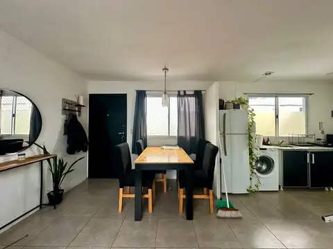 Depto Tipo Casa en Alquiler de 2 ambientes