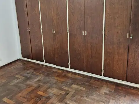 Departamento 5 ambientes con 2 baños