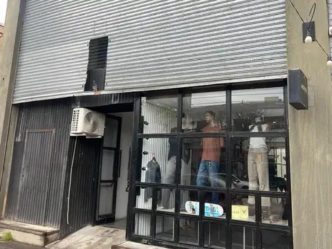 LOCAL EN VENTA EN PERGAMINO SOBRE AVENIDA