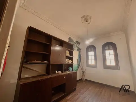 Casa en Venta con -2 cochera