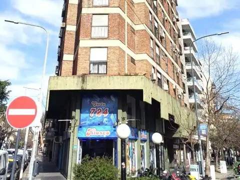 Departamento de tres ambientes en Rivadavia al 8800