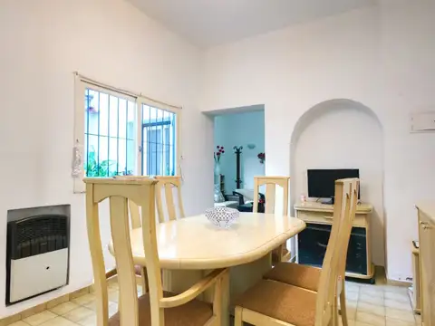 Depto Tipo Casa en Venta de 4 ambientes