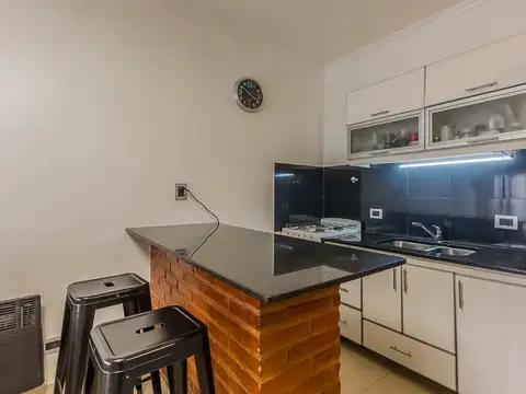 Depto Tipo Casa en Venta en Haedo, USD 53.900