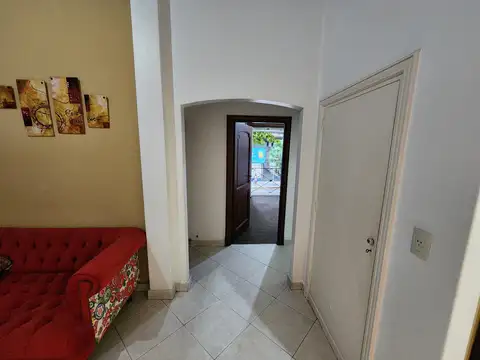 Depto Tipo Casa en Venta 80 años