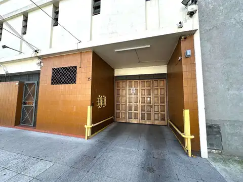COCHERA CUBIERTA EN VENTA CRUCECITA AVELLANEDA