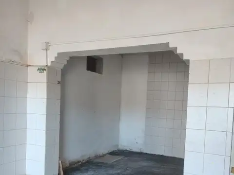 Local en Venta 50 años