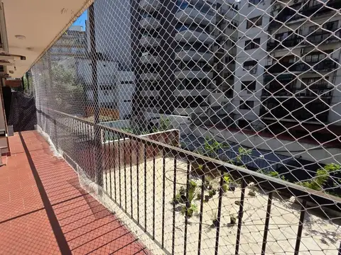 Departamento en Alquiler con 1 cocheras